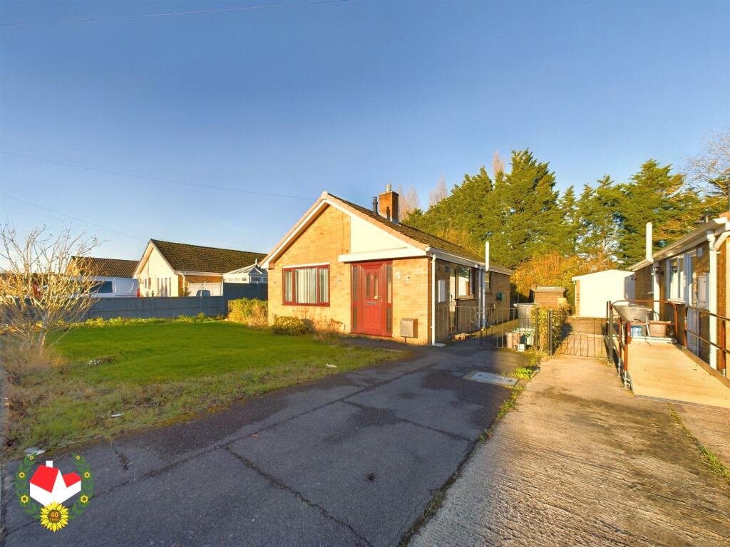 Main image of property: Woolstrop Way, Quedgeley, Gloucester, GL2