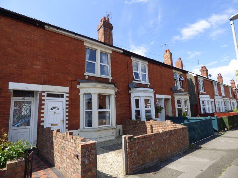3 bedroom terraced house for sale in Bloomfield Road, Gloucester, GL1