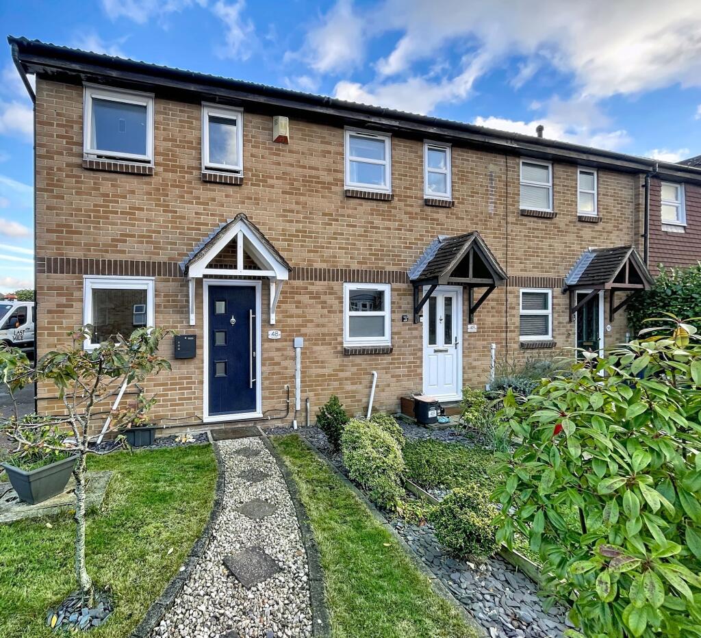 2 bedroom end of terrace house