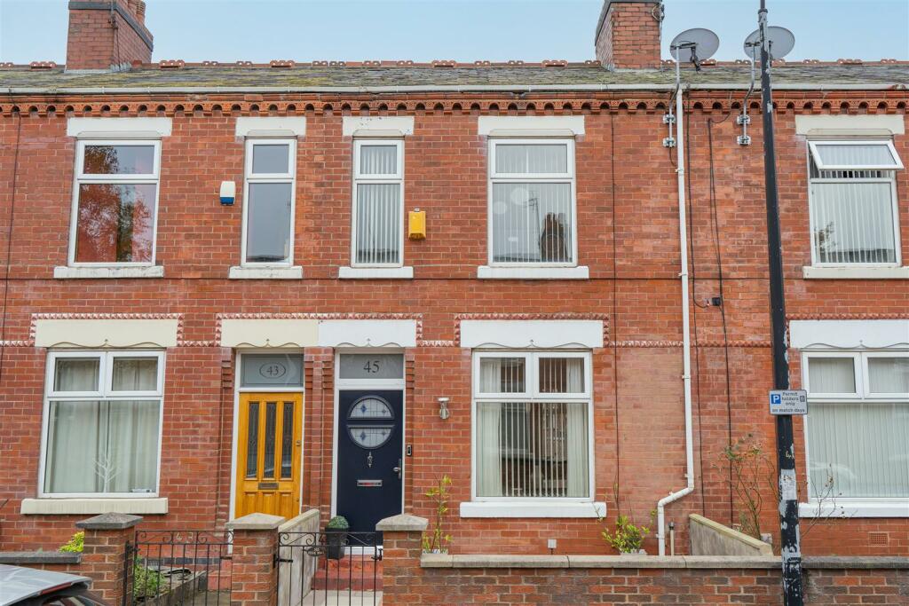 3 bedroom terraced house for sale in Norway Street, Stretford, M32