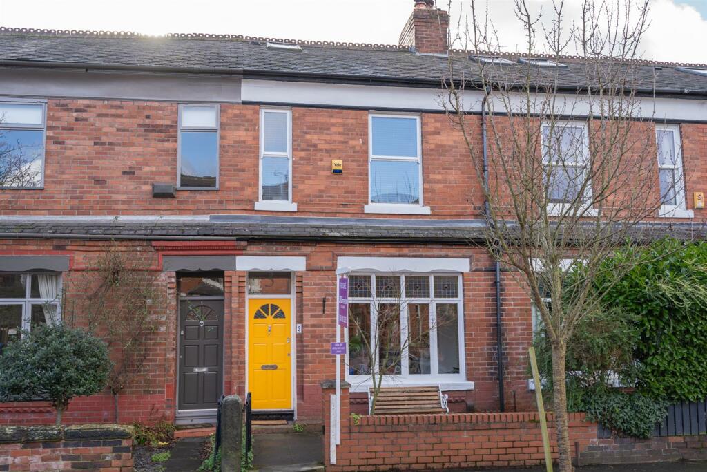 3 bedroom terraced house for sale in Albemarle Road, Chorlton Green, M21