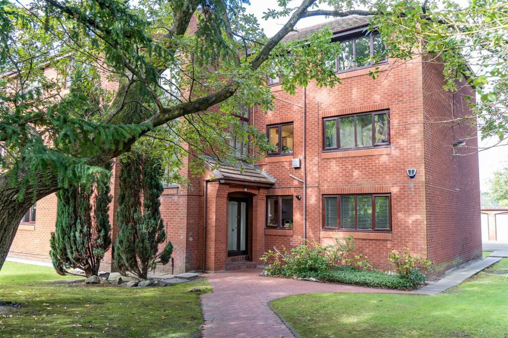 2 bedroom apartment for sale in Arundale Court, Wilbraham Road, Whalley