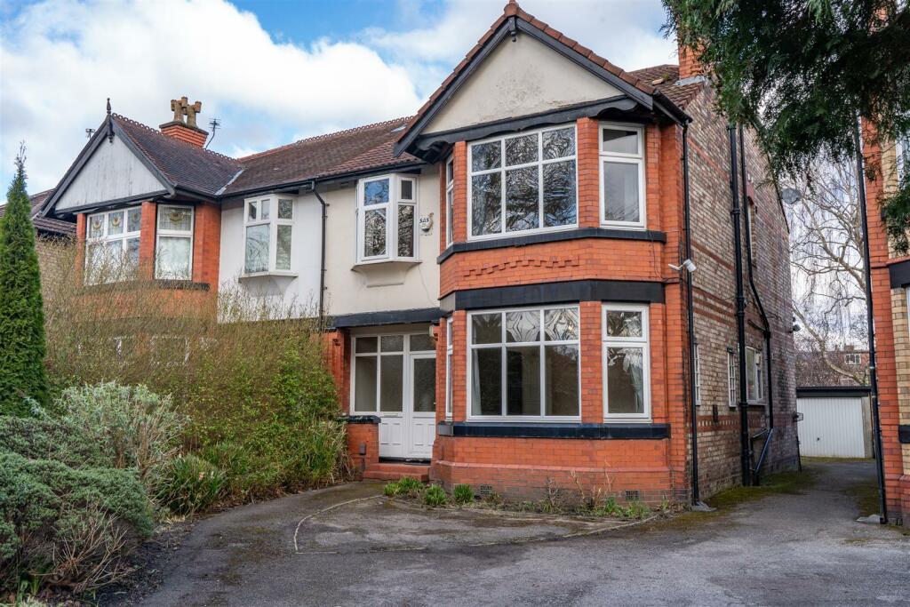 4 bedroom semidetached house for sale in Mauldeth Road, Withington, M20