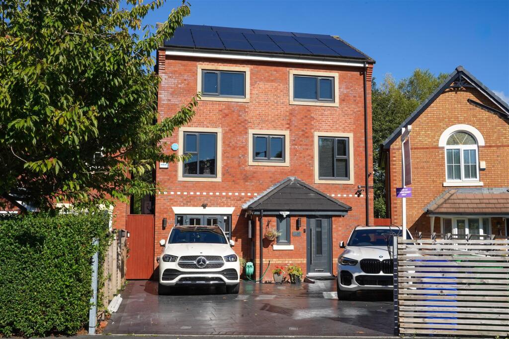 Main image of property: Chelsfield Grove, Chorlton