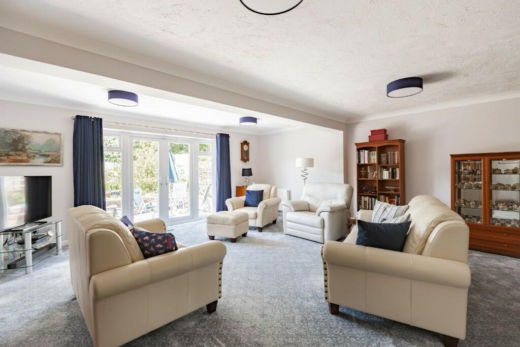 Additional property image - Dumpton Park Drive, Broadstairs, Kent, CT10