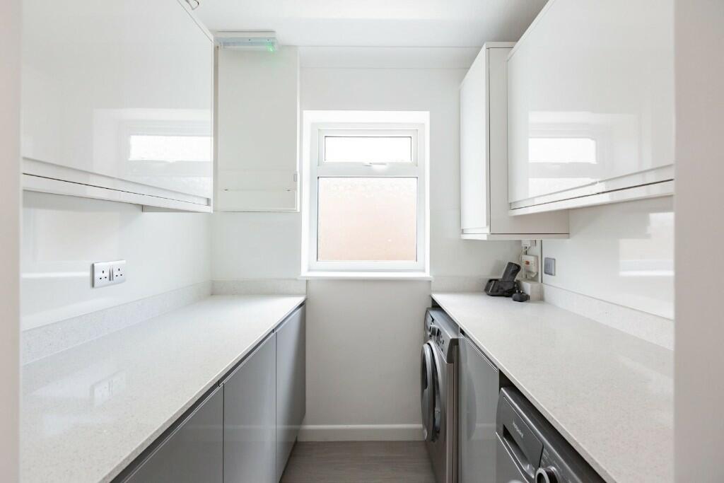 Additional property image - Dumpton Park Drive, Broadstairs, Kent, CT10