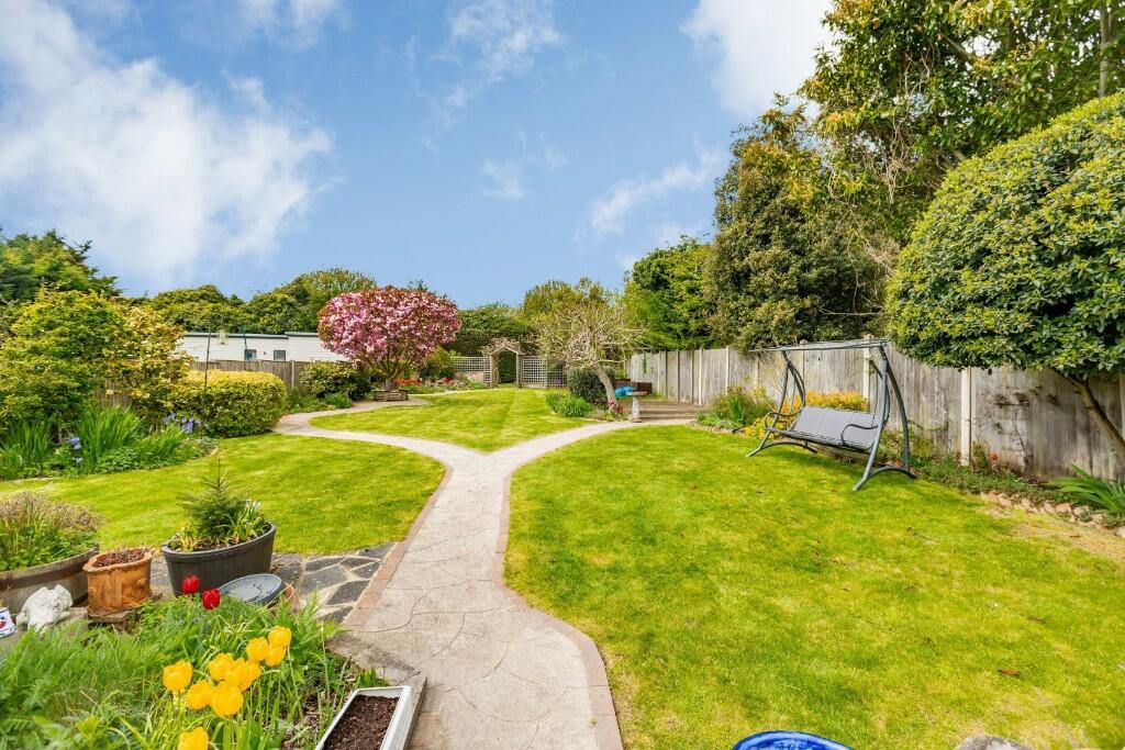 Additional property image - Dumpton Park Drive, Broadstairs, Kent, CT10