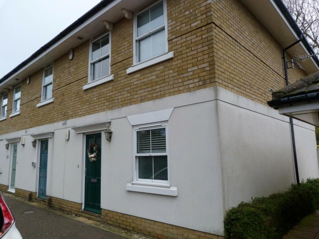 1 bedroom ground floor flat for sale in St. Lawrence Chase, Ramsgate