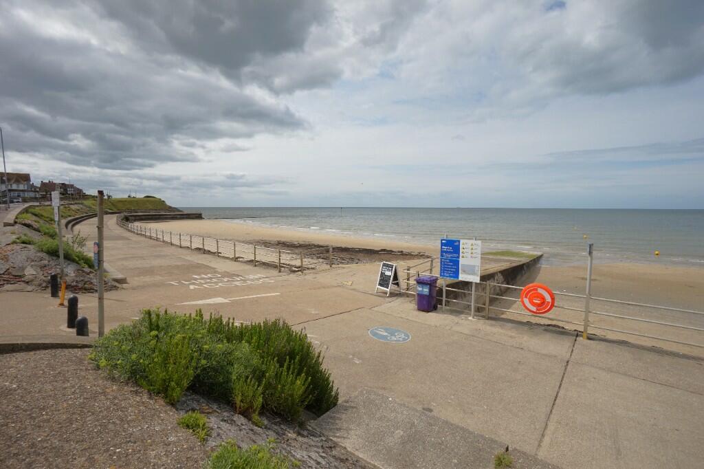 Additional property image - Sea Sky House, Westgate-On-Sea, Kent, CT8