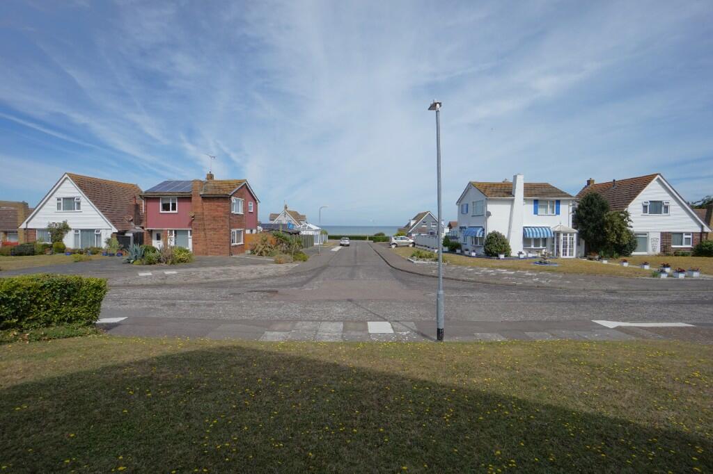 Additional property image - Ocean Close, Birchington, Kent, CT7