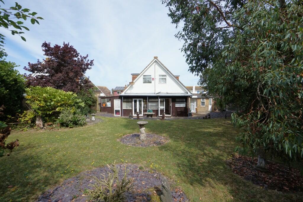 Additional property image - Ocean Close, Birchington, Kent, CT7