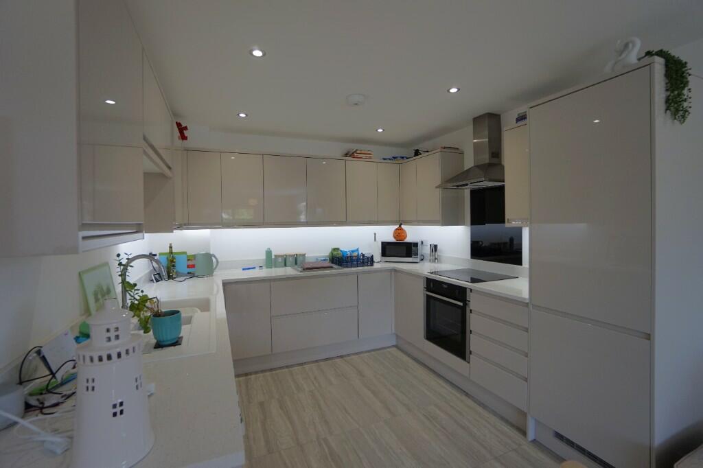 Additional property image - Beach Avenue, Birchington, Kent, CT7