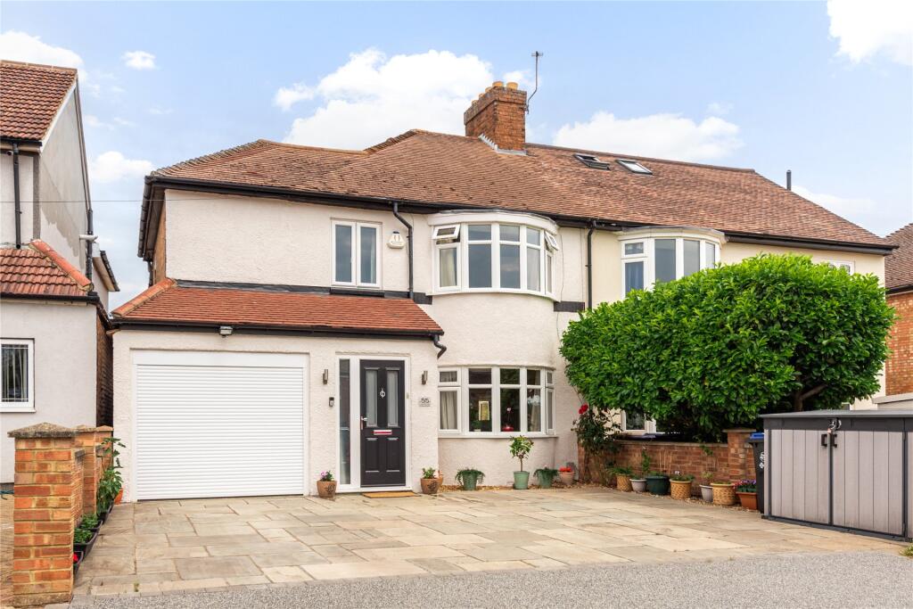 Main image of property: Periwinkle Lane, Hitchin, Hertfordshire, SG5