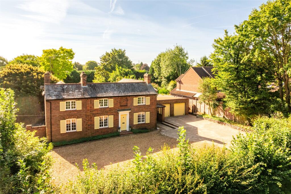 Main image of property: Mill Lane, Gosmore, Hitchin, Hertfordshire, SG4