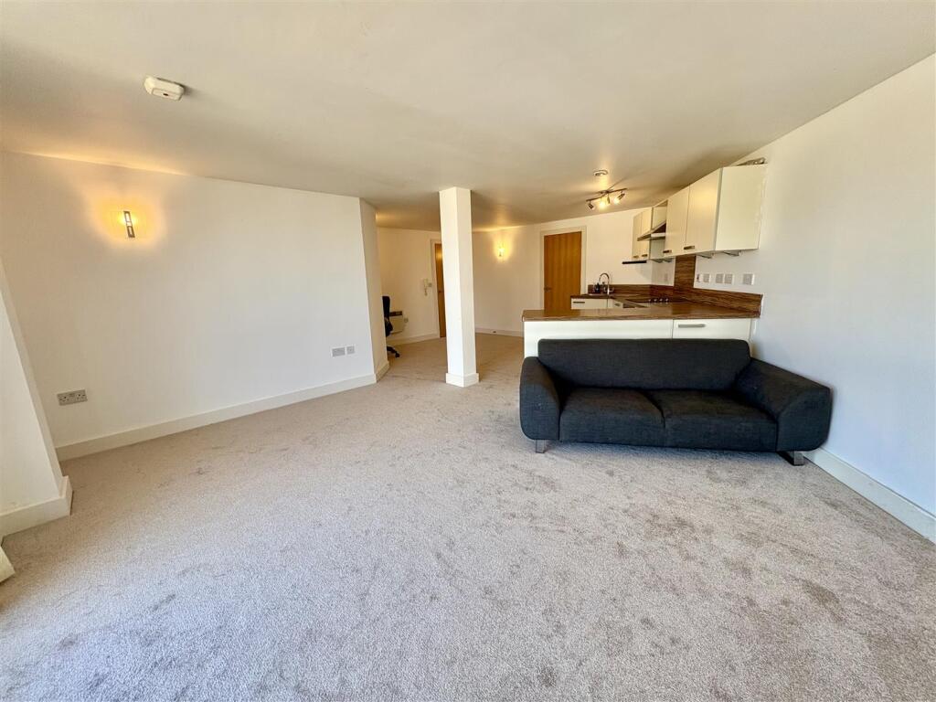 Main image of property: Silk Mill, Elland