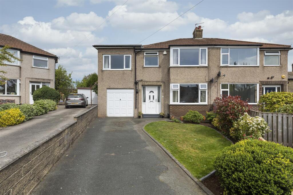 Main image of property: Poplar Crescent, Halifax