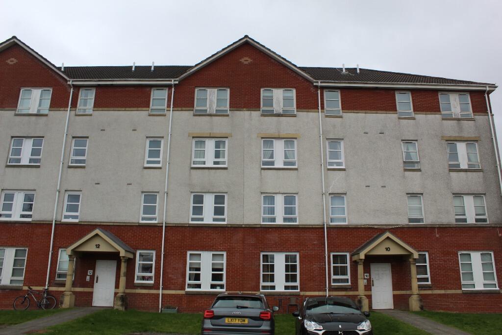 2 bedroom flat for rent in Old Castle Gardens, Cathcart, Glasgow, G44