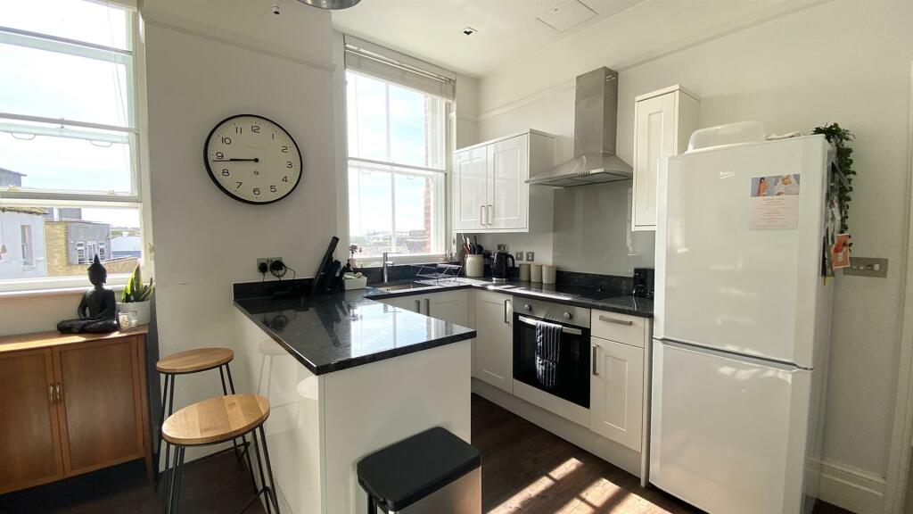 Additional property image - Ship Street, Brighton