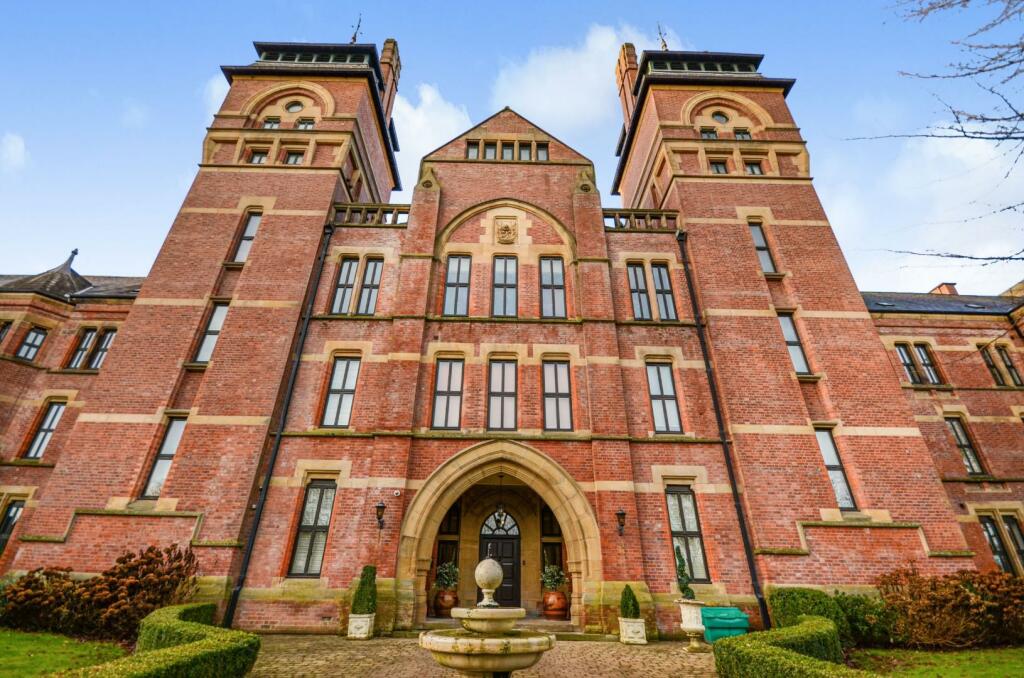 2 bedroom apartment for sale in Kingswood Hall, Wadsley Park Village