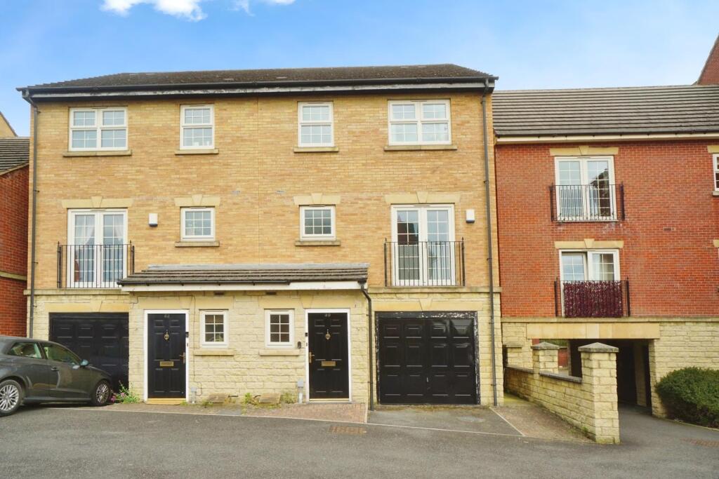 Main image of property: Holywell Heights, Wincobank, S9