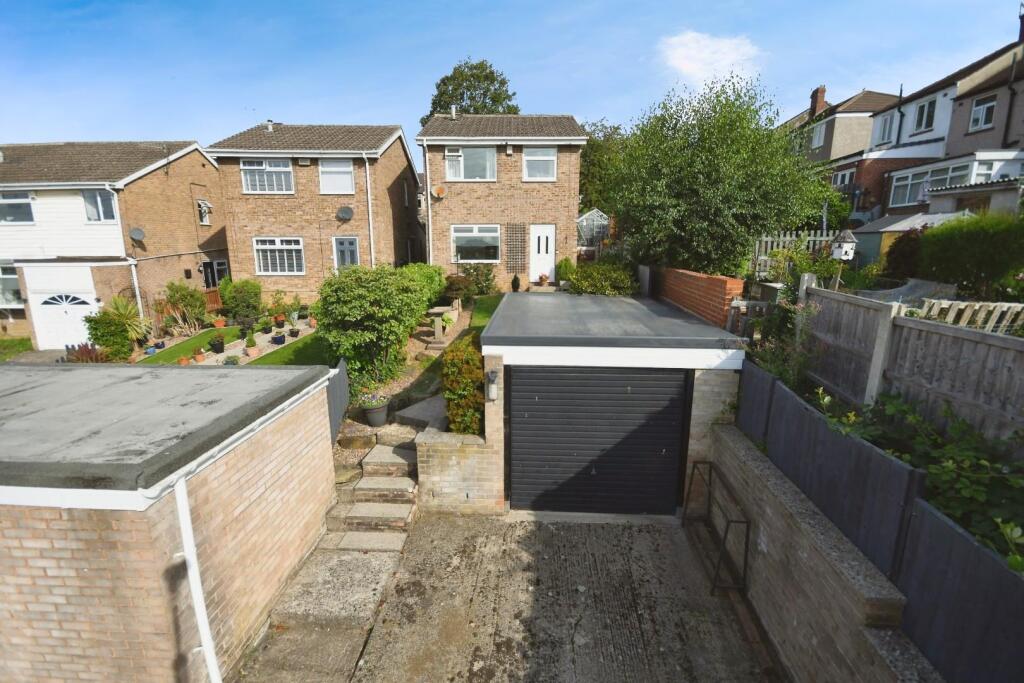 Main image of property: Alney Place, Birley Carr, S6