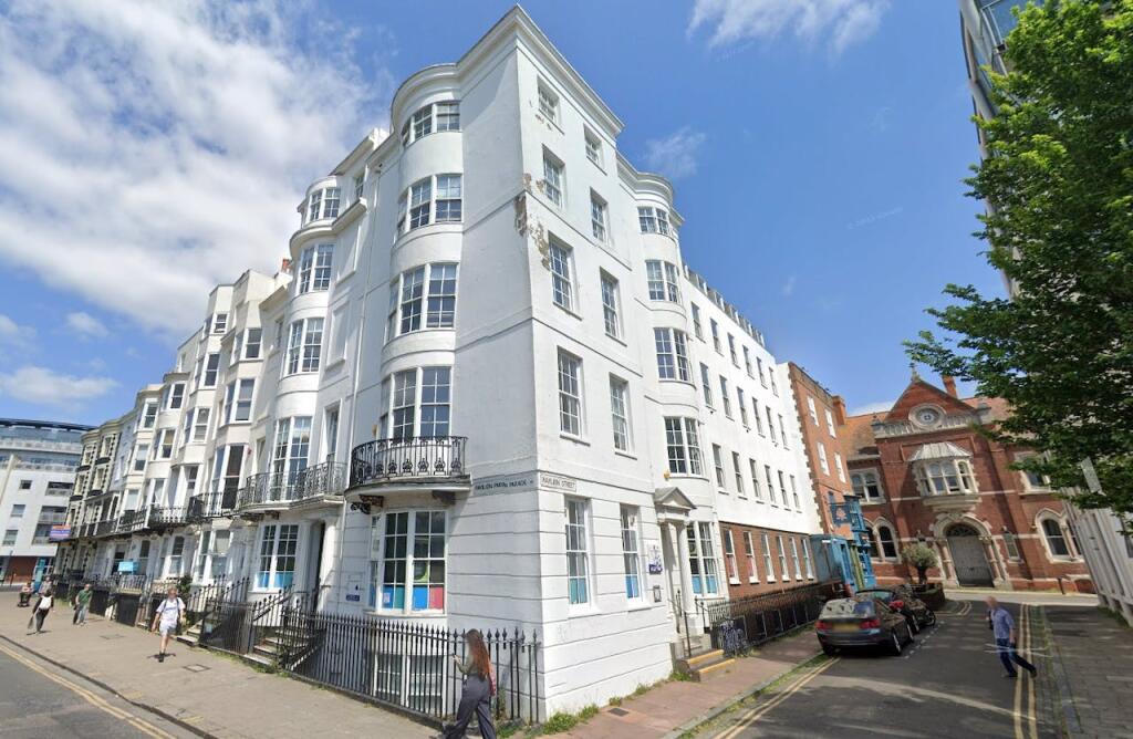 Main image of property: 10-11 Pavilion Parade, Brighton, East Sussex, BN2 1RA