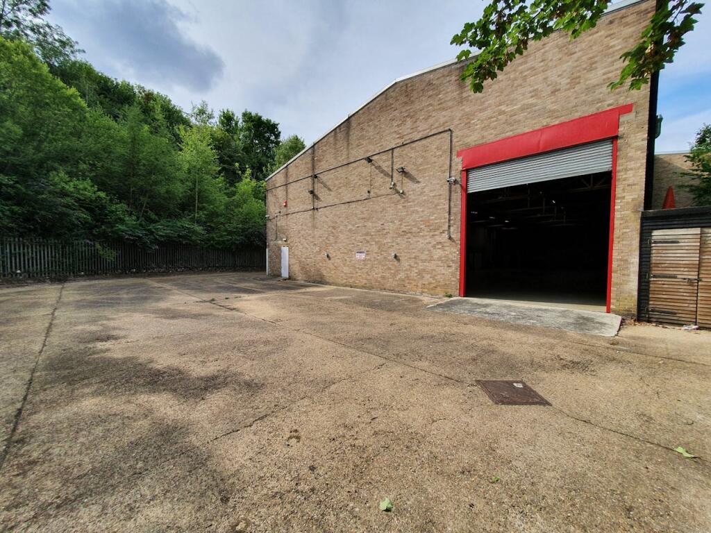 Additional image 16 of Unit B4 Redlands, Ullswater Crescent, Coulsdon, CR5 2HT