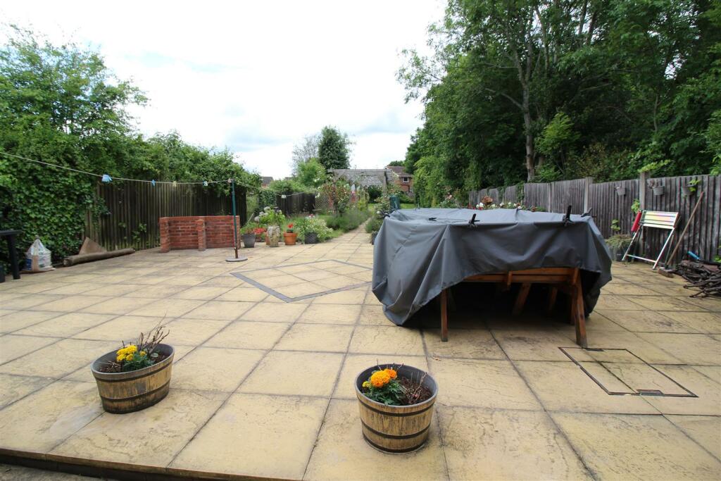 Additional property image - Sheaf Lane, Birmingham