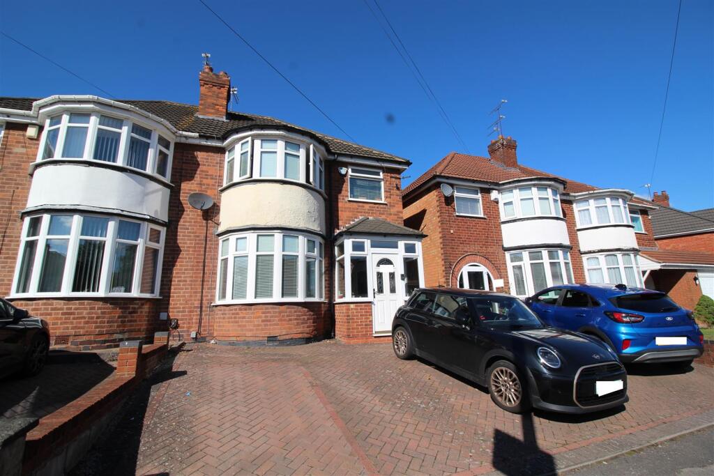 Main image of property: Moat Lane, Yardley