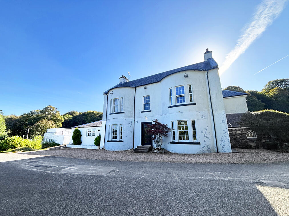 Main image of property: Flat 4, Soroba House, Soroba, Oban, PA34 4SB