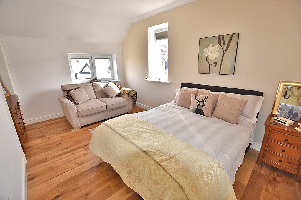 4 bedroom house for sale in Maoldon Bank, Mallaig, InvernessShire, PH41 4QS, PH41