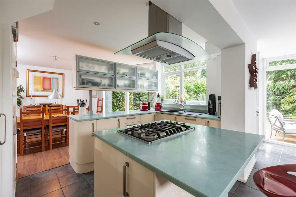 Additional property image - Lambardes, New Ash Green