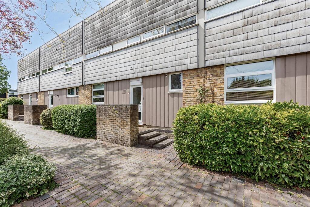 Main image of property: Over Minnis, New Ash Green