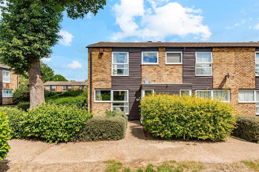 Main image of property: Millfield, New Ash Green, Longfield