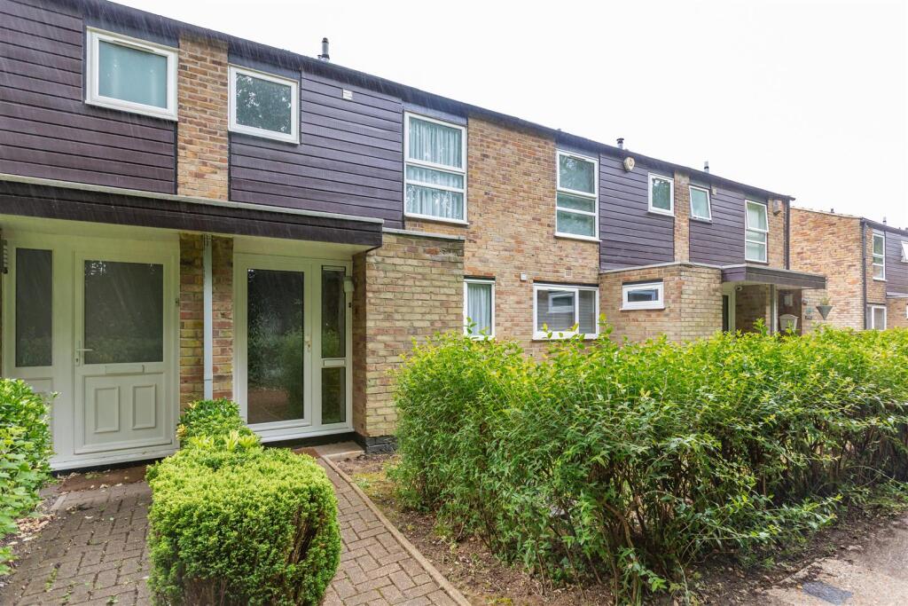 Main image of property: Millfield, New Ash Green