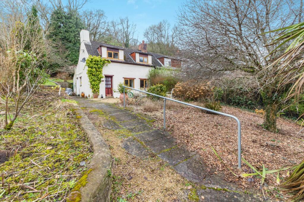 2 bedroom house for sale in The Row, Tintern, Chepstow, Pontysaison, NP16