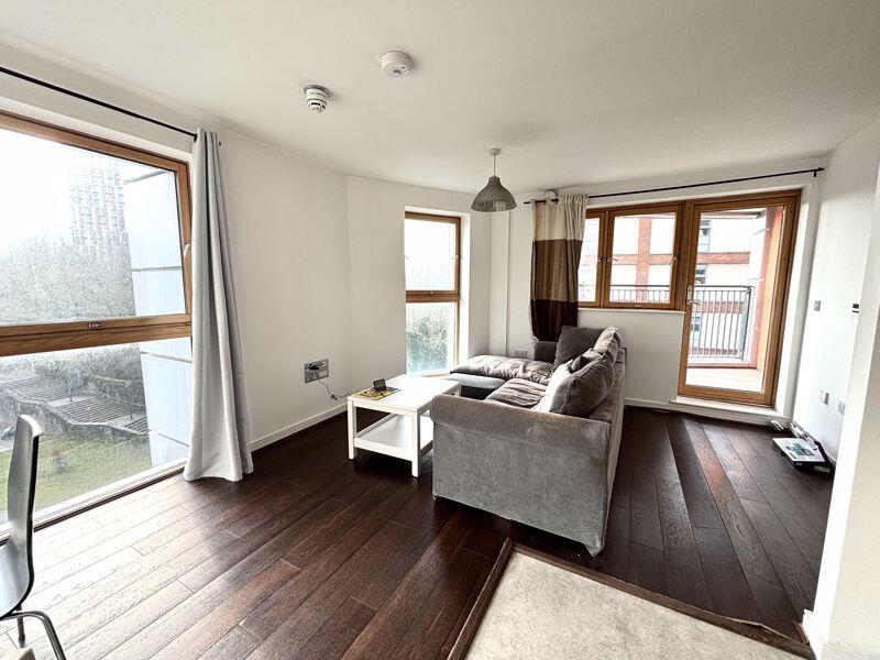 Additional property image - Broad Weir, Bristol