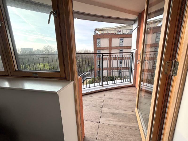 Additional property image - Broad Weir, Bristol