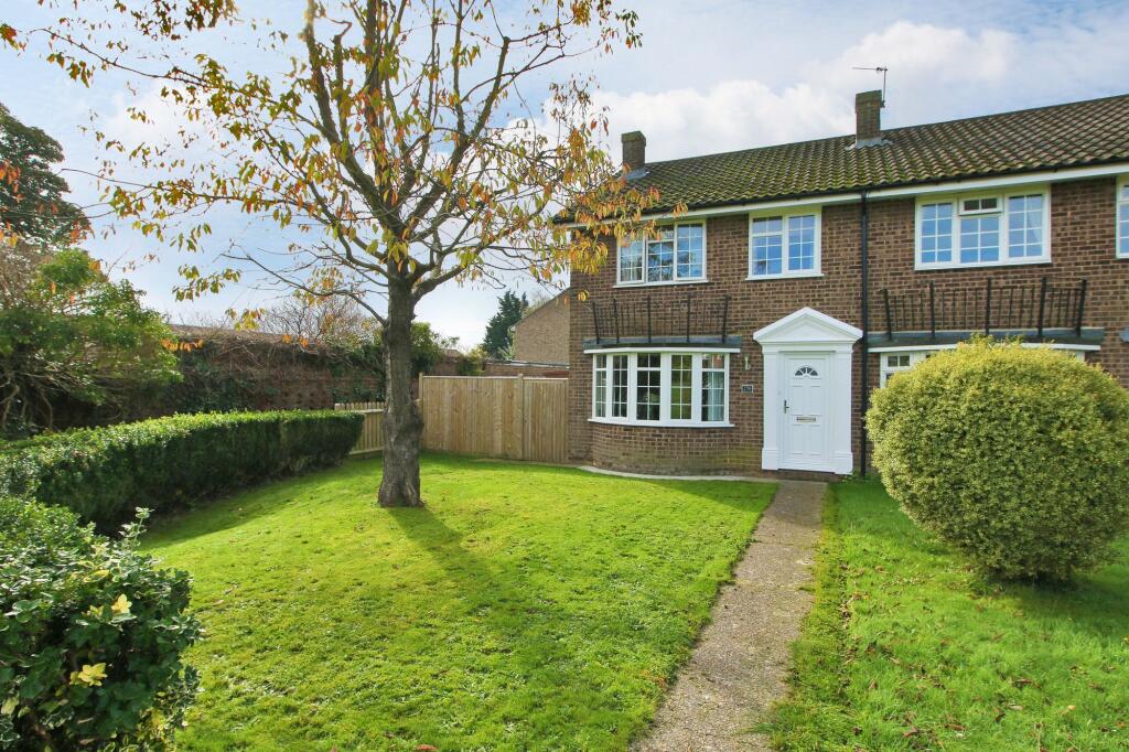 3 bedroom property for sale in Browns Lane, Uckfield, TN22