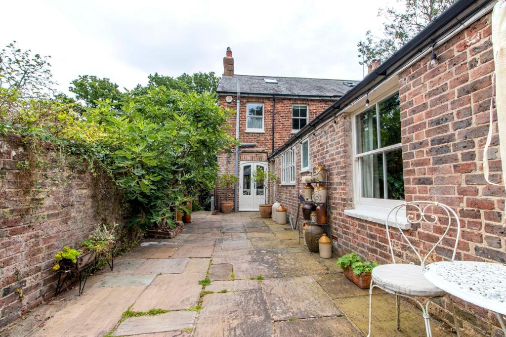 Additional property image - Coldthorn Lane, Hailsham, BN27