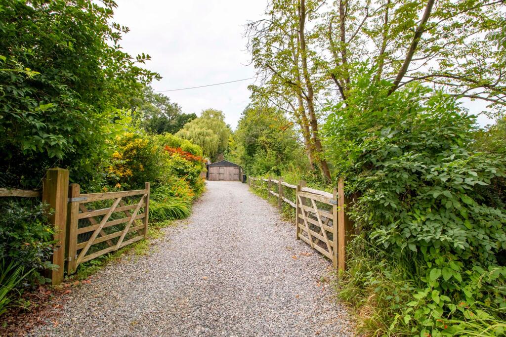 Additional property image - Coldthorn Lane, Hailsham, BN27