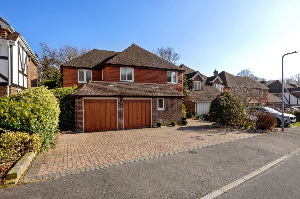 Main image of property: Forest Park, Maresfield, TN22