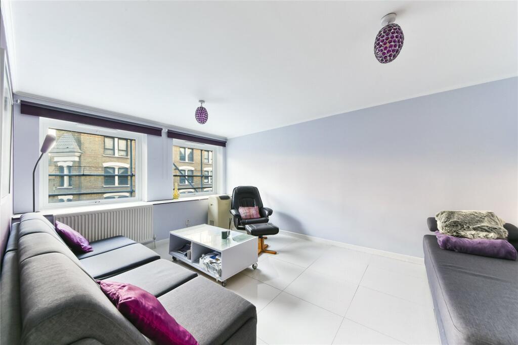1 bedroom flat for rent in Vale Royal House, Charing Cross Road, WC2H