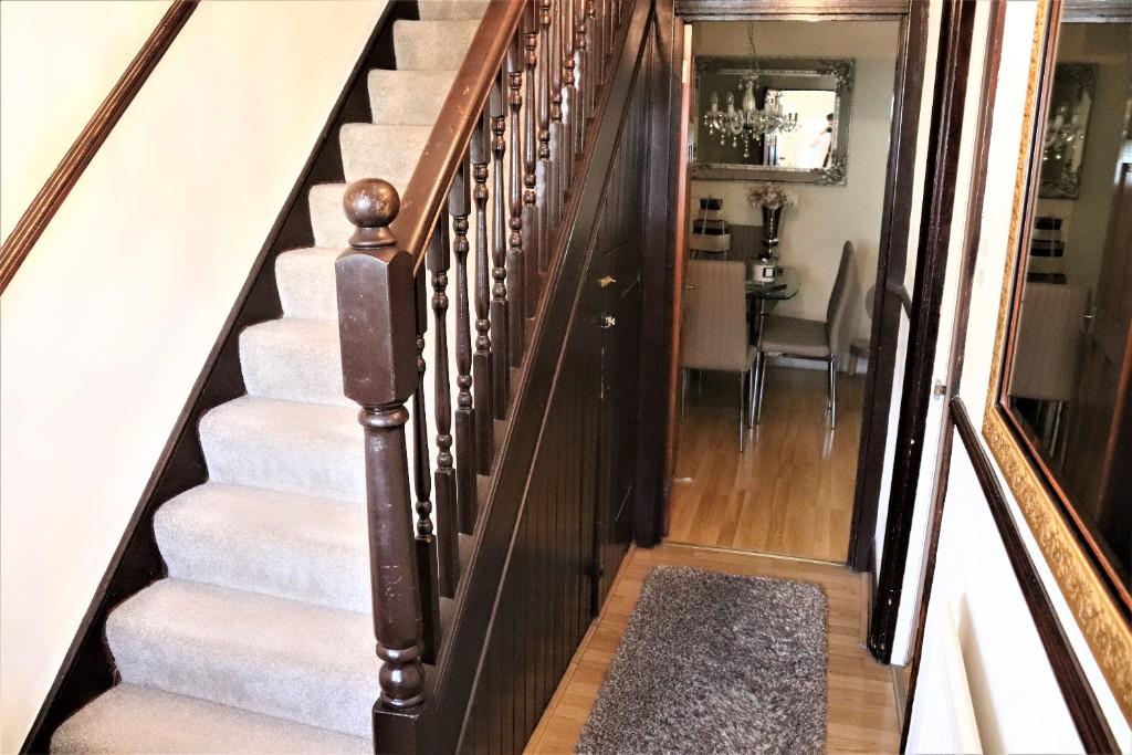 3 bedroom terraced house for sale in Normanshire Drive, London, E4