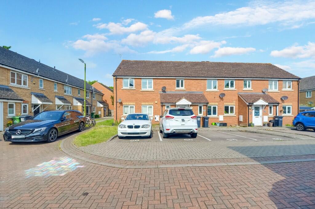 Main image of property: Michigan Close, Broxbourne, Hertfordshire, EN10
