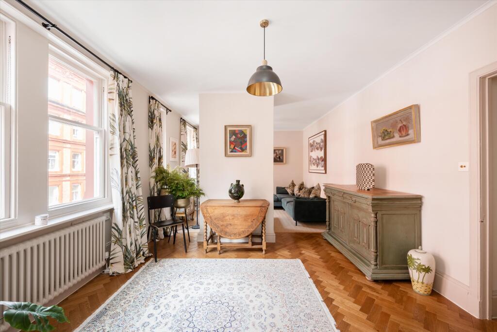 Main image of property: Wendover Court, Chiltern Street, Marylebone, London, W1U