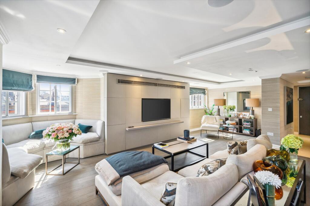 Main image of property: New Cavendish Street, London, W1W