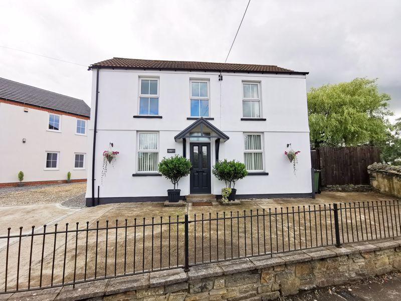 3 bedroom detached house for sale in Bedwas Road, Caerphilly, CF83