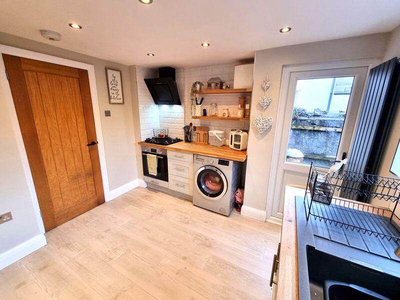 Additional property image - Leicester Square, Hengoed
