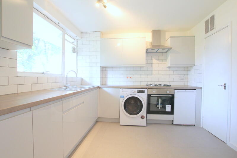 Main image of property: Carlton Drive, London, SW15